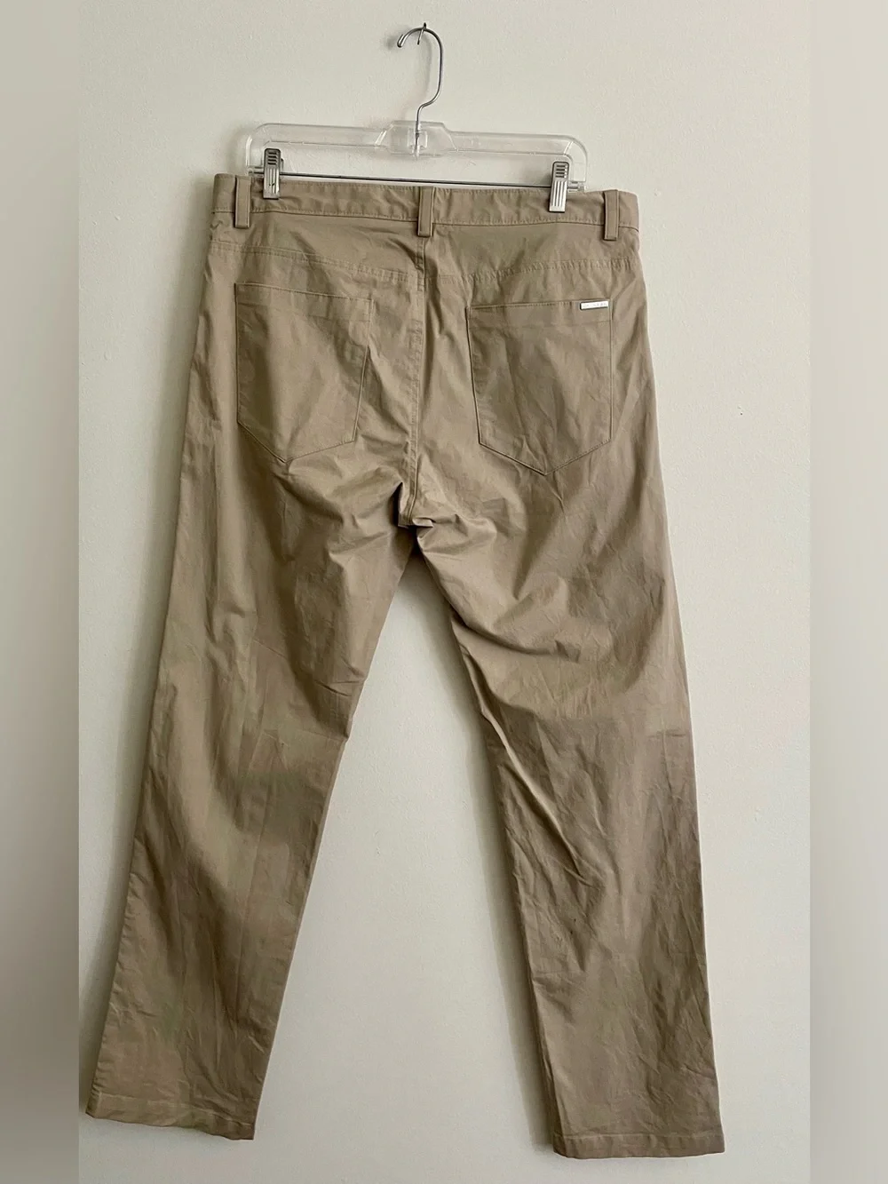 🦘 NWOT Calvin Klein Tan Slim Fit Trousers 34x32 🦘